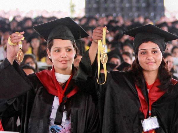 சமூகத்திற்காக படியுங்கள்