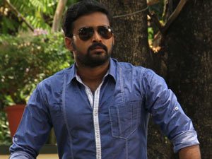 Attakathi Dinesh signs his second movie Attakathi Dinesh signs his second movie