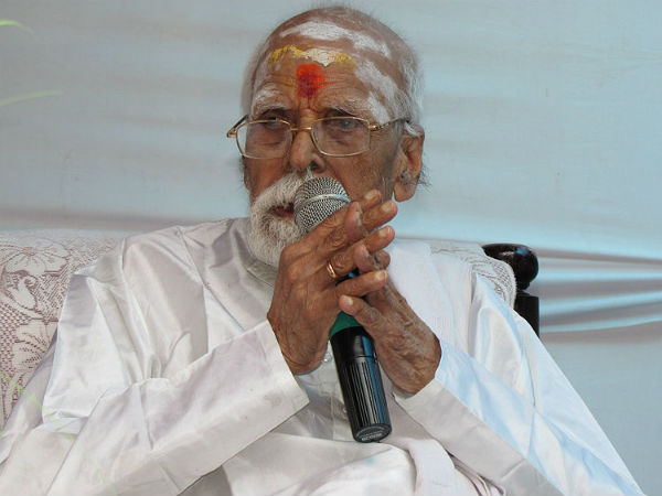 Felicitation for veteran musician V Dhakshinamurthy Felicitation for veteran musician V Dhakshinamurthy