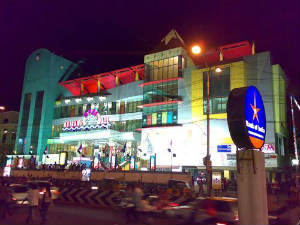 7D cinema in Abirami Mega Mall 7D cinema in Abirami Mega Mall