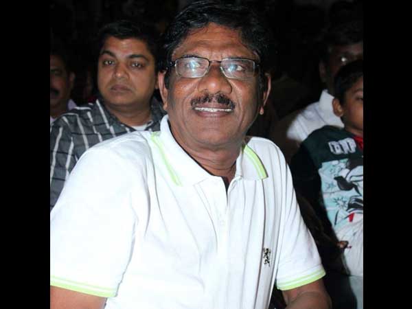 ரவிக்கை போடாத பெண்கள்
