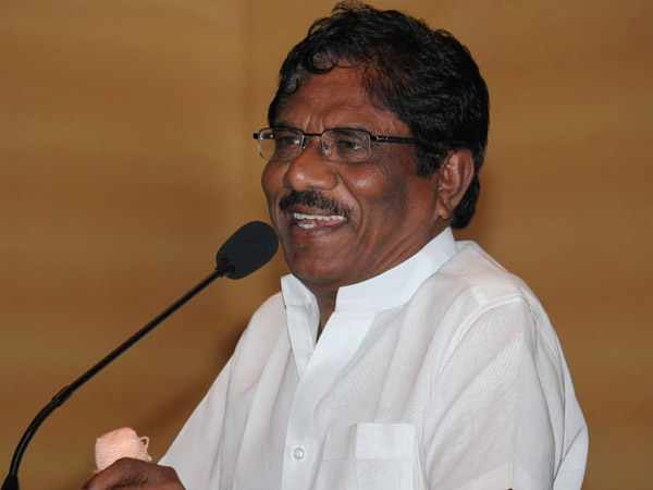 ரசிக்க வைக்கும் பாடல்