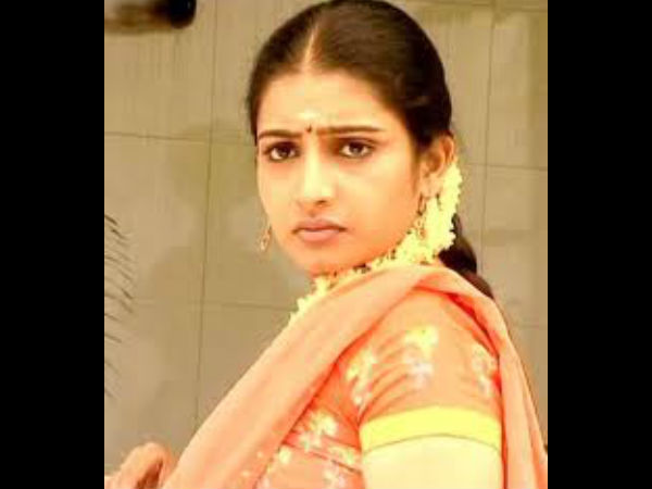 சுஜிதா காணலையே