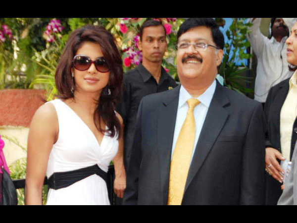Priyanka Chopra's dad loses his battle against cancer Priyanka Chopra's dad loses his battle against cancer