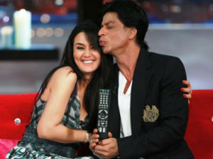 Tough luck, you can't hug Shah Rukh Khan Tough luck, you can't hug Shah Rukh Khan