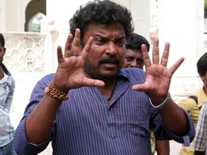 Now Badri to remake Manmadha Leelai Now Badri to remake Manmadha Leelai