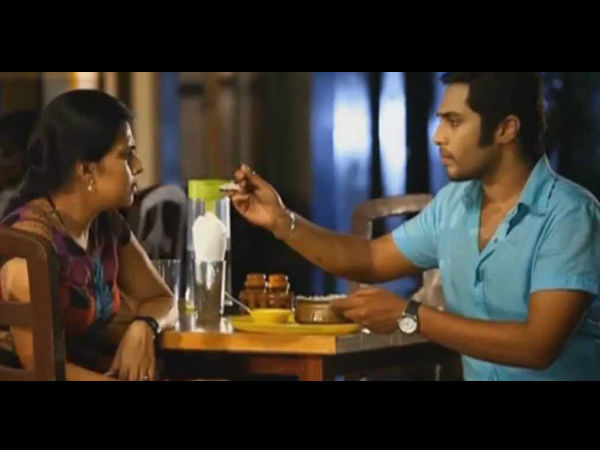 நிஜத்திலும் ரொமான்ஸ்