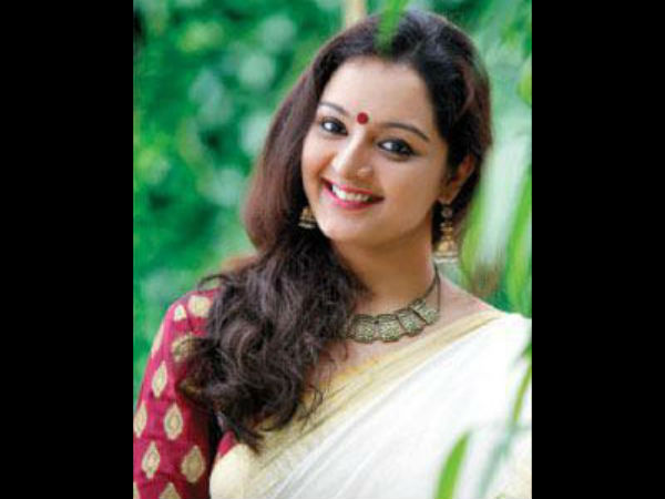 நடிக்கவும் அனுமதி மறுப்பு