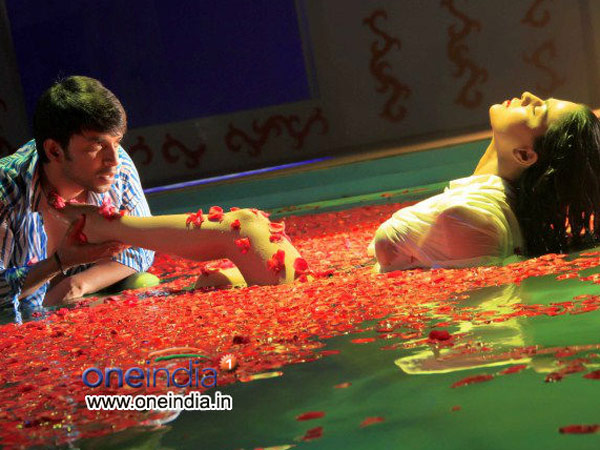 காயத்துடன் கலக்கல் டான்ஸ்