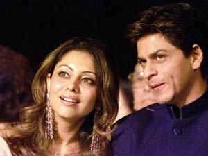 Shah Rukh Khan with Gauri Shah Rukh Khan with Gauri