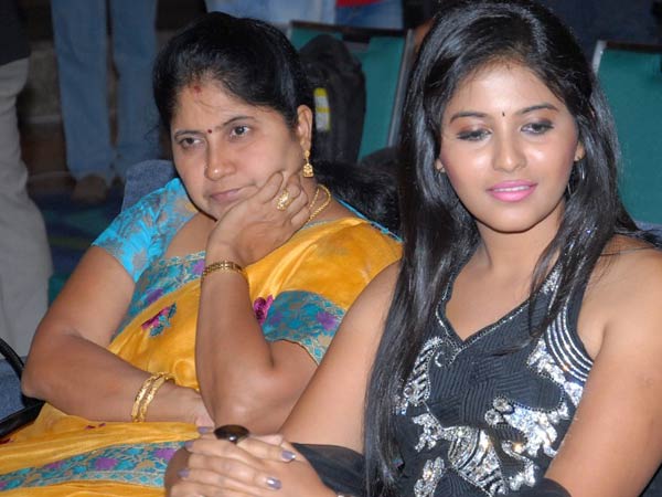 Chennai Police rushed to Hyderabad to bring Anjali Chennai Police rushed to Hyderabad to bring Anjali