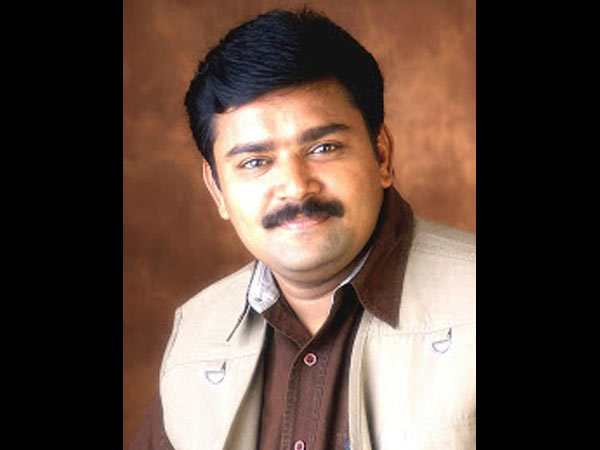 மக்களிடம் தினமும் படிக்கிறேன்