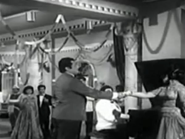 கண்போன போக்கிலே...