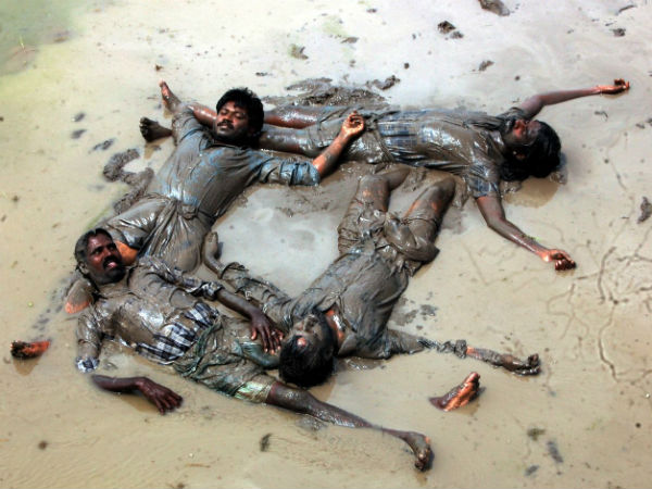 அனல் பறக்கும் சண்டைகள்