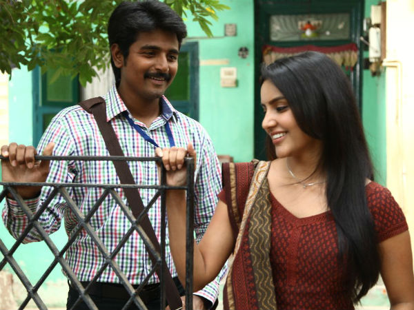 சரியான காமெடி பீஸ்...