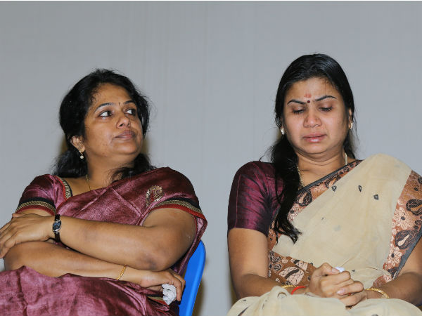 சொத்தை பறிக்க திட்டம்