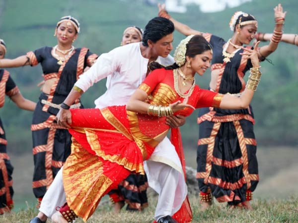 Chennai Express - Review Chennai Express - Review
