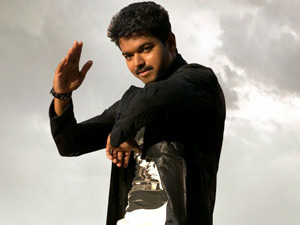 Police seize 3000 DVDs of Thalaivaa Police seize 3000 DVDs of Thalaivaa