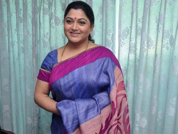 என்ன சொல்கிறார் 42 வயது குஷ்பு