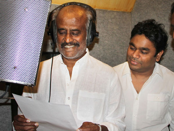 ரஜினி குரலில்..
