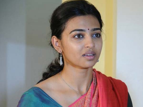கௌரவத் தோற்றம்....