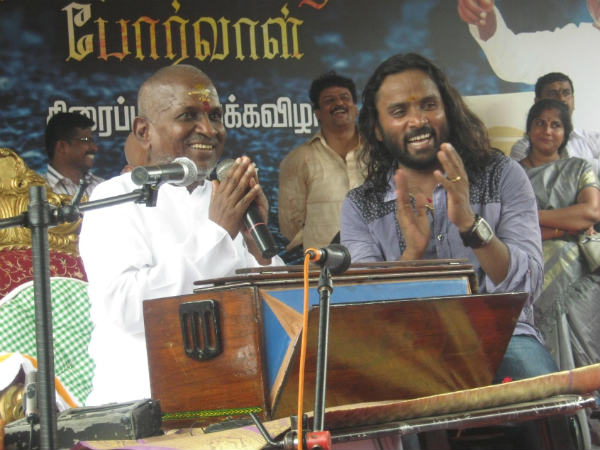 Ilayarajaa sings Idhayam Oru Koil for Karur public Ilayarajaa sings Idhayam Oru Koil for Karur public