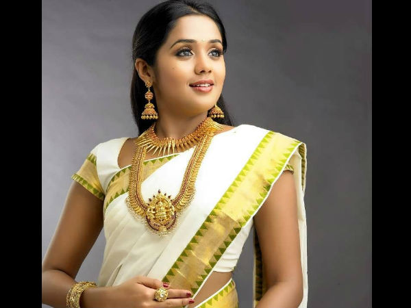 அனன்யா