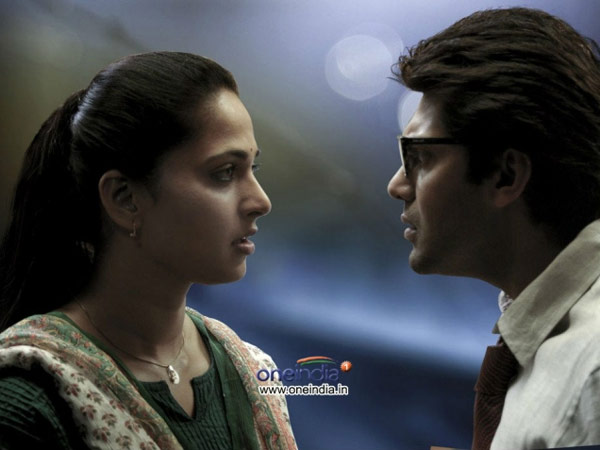 Diwali films facing tough competition in getting theaters Diwali films facing tough competition in getting theaters