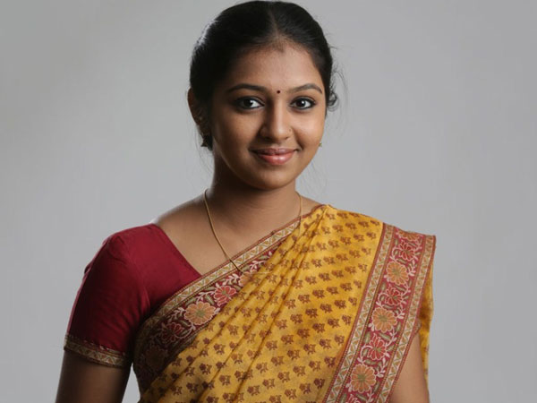 டீச்சர் வேடம்