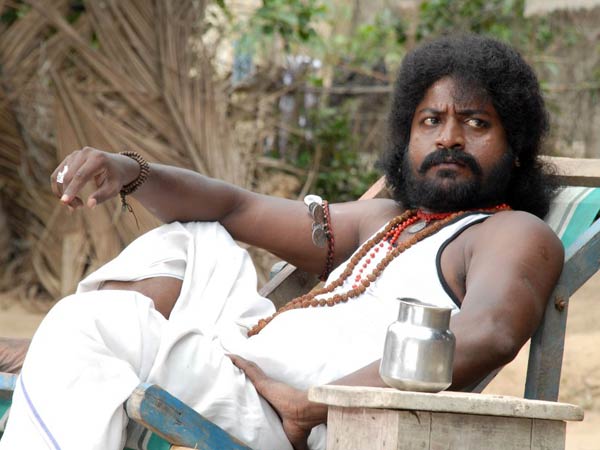 கணேசன் என்கிற டேணியல் பாலாஜி