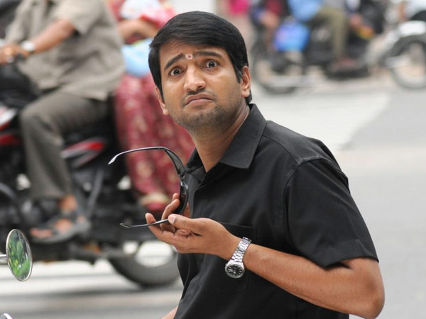 Actor Santhanam’s joke has anti-tobacco lobby fuming Actor Santhanam’s joke has anti-tobacco lobby fuming