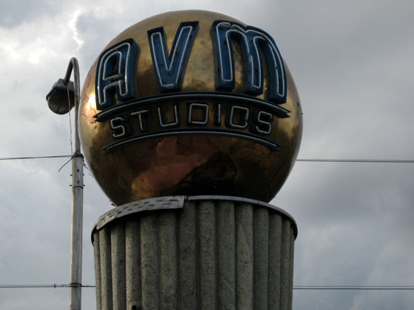 AVM nownow enters to produce films for internet AVM nownow enters to produce films for internet