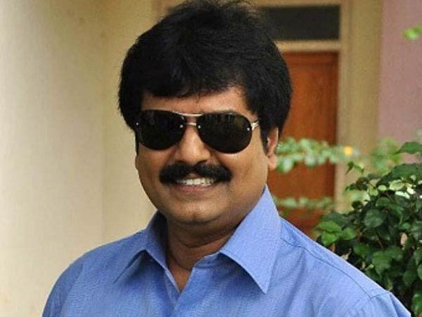 முதலில் அச்சம்