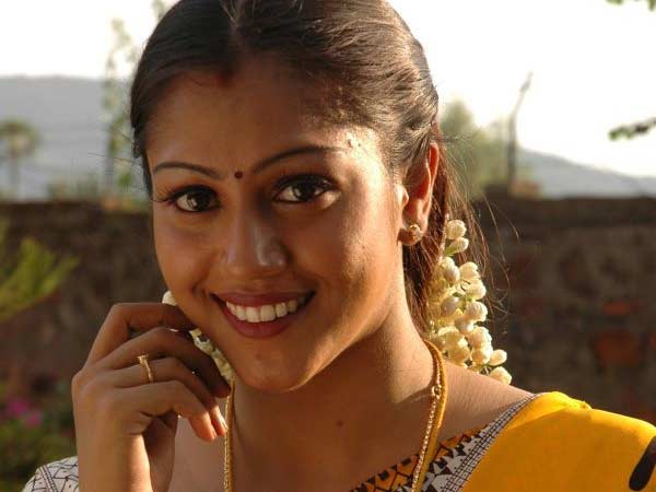 Actress Radha withdraws cases on Fizul Actress Radha withdraws cases on Fizul