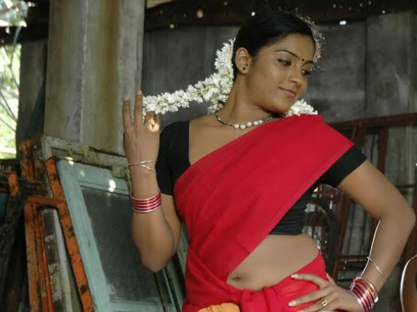 கதை என்னவென்றால்...