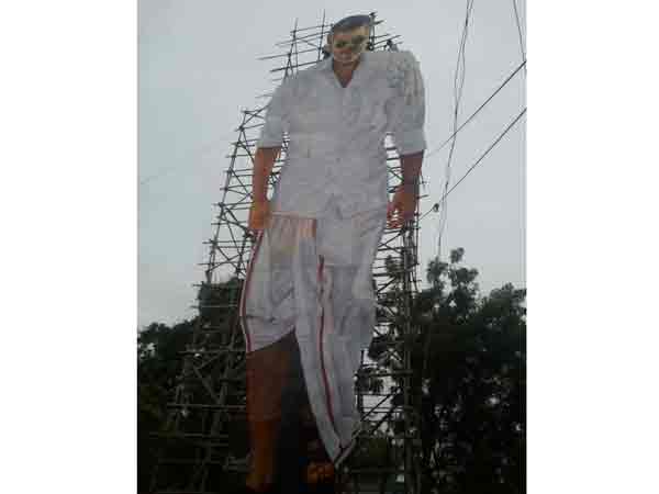 90 feet cut out of Veeram Ajith graces Tirunelveli 90 feet cut out of Veeram Ajith graces Tirunelveli