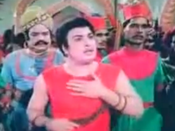 ஐந்து தியேட்டரில் ரிலீஸ்...