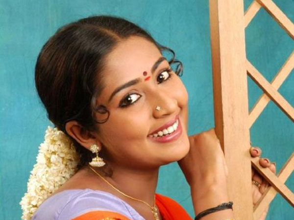 இளம் அம்மா