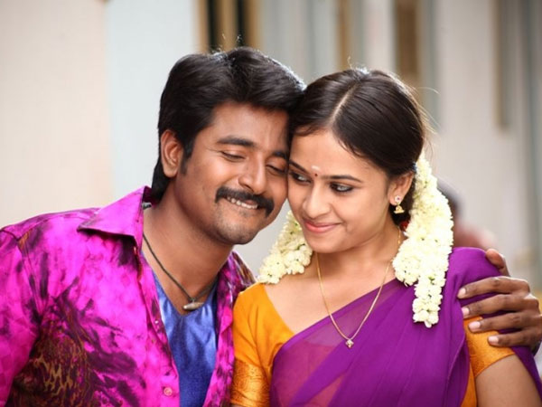 Varuthapadatha Vaalibar Sangam selected as best entertainer of 2013 Varuthapadatha Vaalibar Sangam selected as best entertainer of 2013