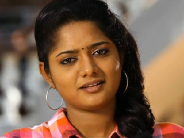ஹன்சிகாவின் தங்கை
