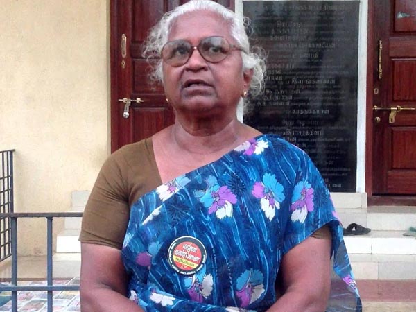 அரசியல் கிடையாது