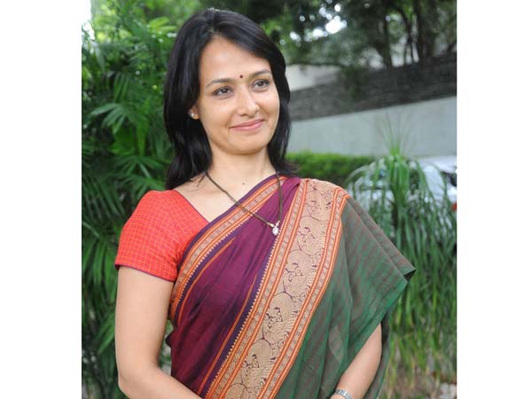 Amala Akkineni to debut in a Tamil TV series Amala Akkineni to debut in a Tamil TV series