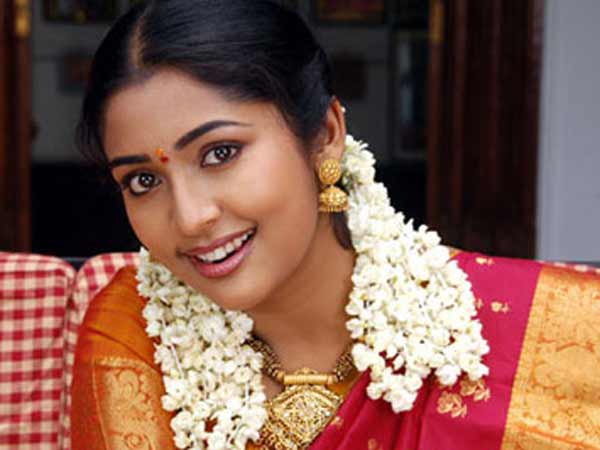 லேட்டஸ்ட் ரகளைகள்