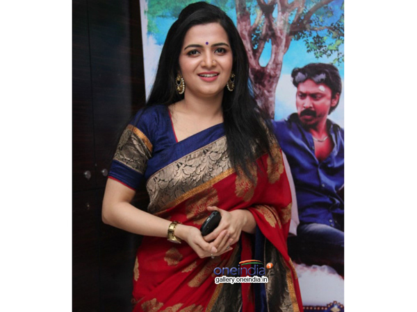 கிண்டலும் கேலியுமாய்