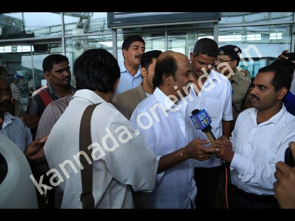 அரசியல் பிரவேசம்
