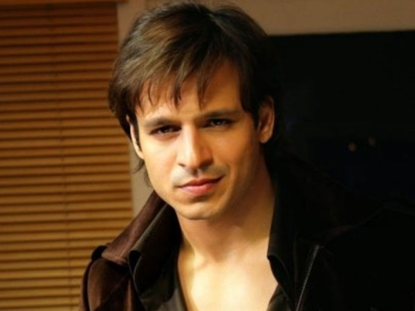 Vivek Oberoi Swamy dharsan in Tirumala Temple Vivek Oberoi Swamy dharsan in Tirumala Temple