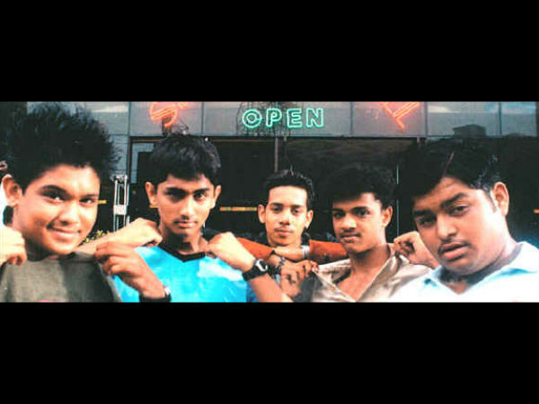 பிரிந்து போயன பாய்ஸ்
