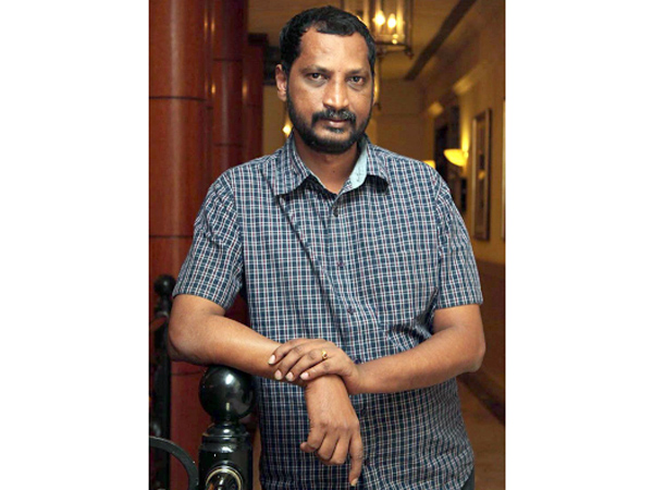 5 விருது வாங்கிய முத்துக்குமார்