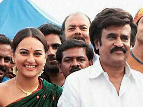 Rajinikanth's Lingaa faces trouble in Shimoga Rajinikanth's Lingaa faces trouble in Shimoga