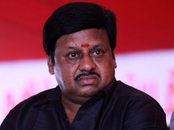 மக்கள் நாயகன் ராமராஜனாச்சே..